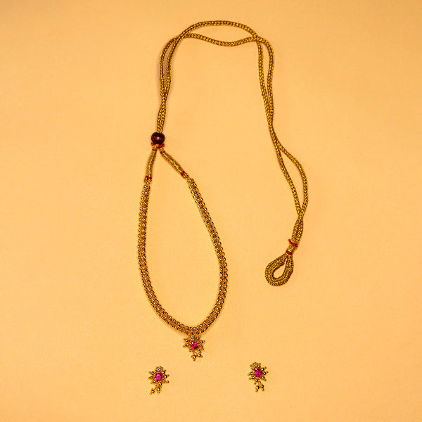 Fancy Broad Thushi Necklace With Earing