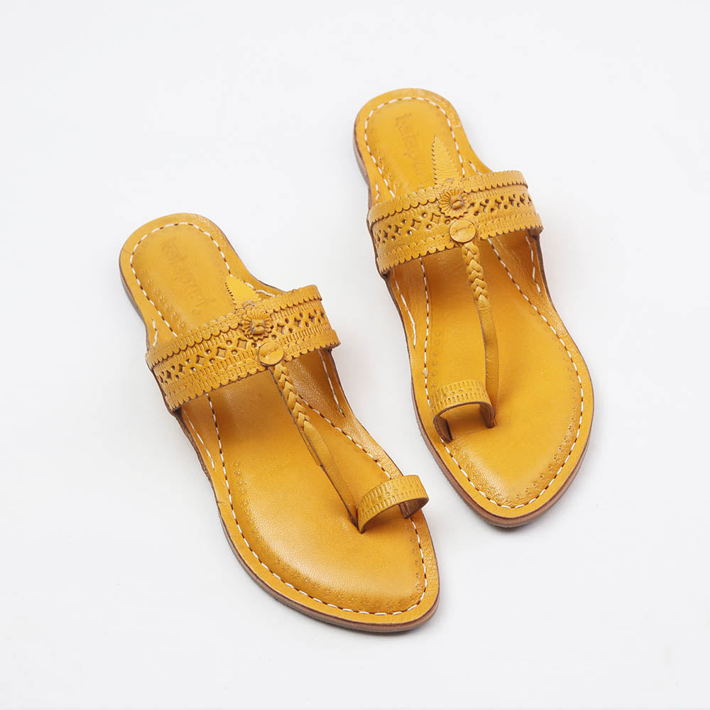 Chandni Chaap Kapshi Indian yellow Kolhapuri chappal for women