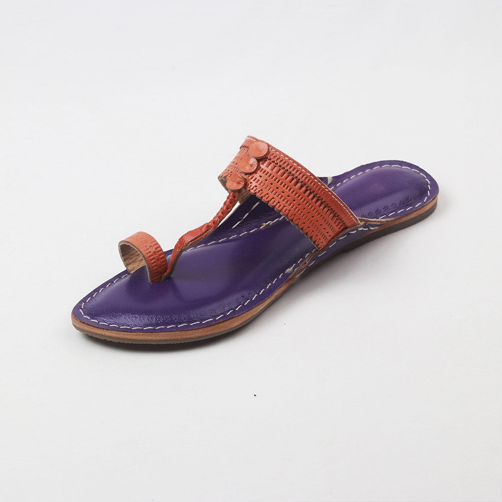 Jambhli Embossed Kapshi purple and red Kolhapuri chappal for women – view 8