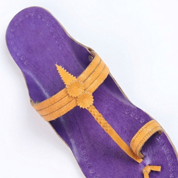 Suvarna Rekha Kolhapuri Chappal