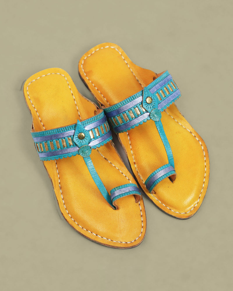 Baal Tarang Kolhapuri Chappal for Kids – pair, top view