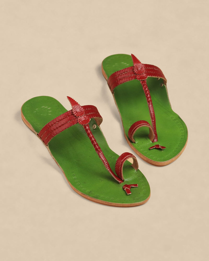 Gulmohar Kolhapuri Chappal for Women – pair, top view