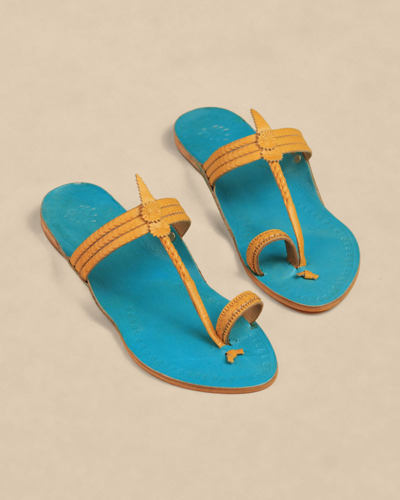 Neerja Kolhapuri Chappal for Women – pair, top view
