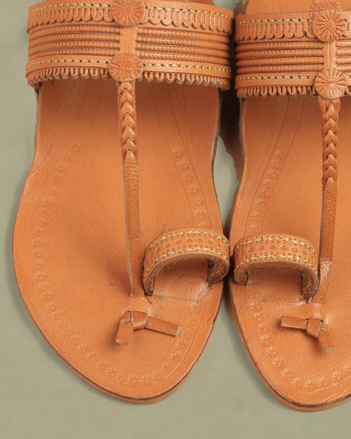 Suvarnika Kolhapuri Chappal for Women – front close-up of the pair